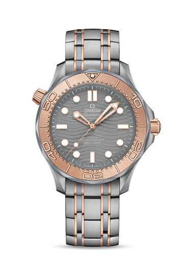 Omega Seamaster Diver 300M Master Co-Axial 42 Titanium / Tantalum / Sedna Gold / Grey / Bracelet
